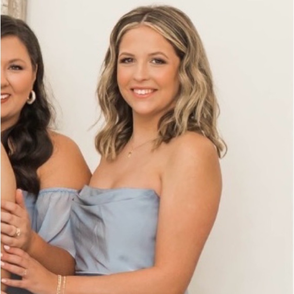 Meet your Posher, Macie